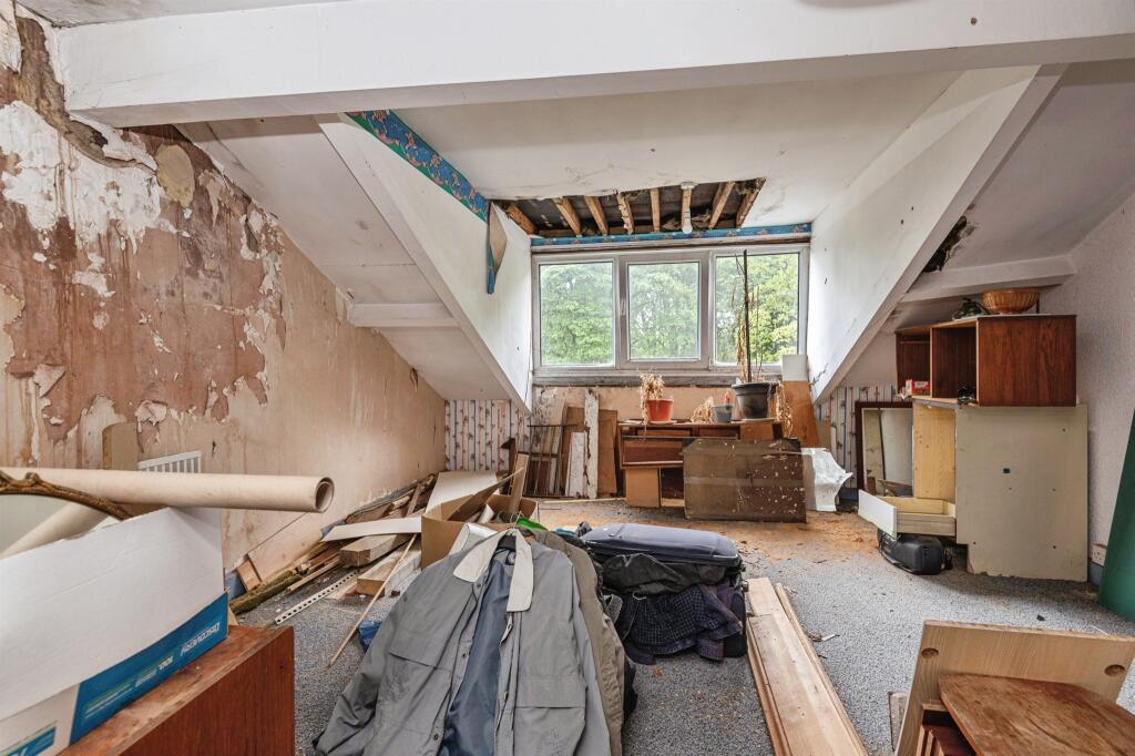 Additional image 11 of Hollingwood Lane, Bradford