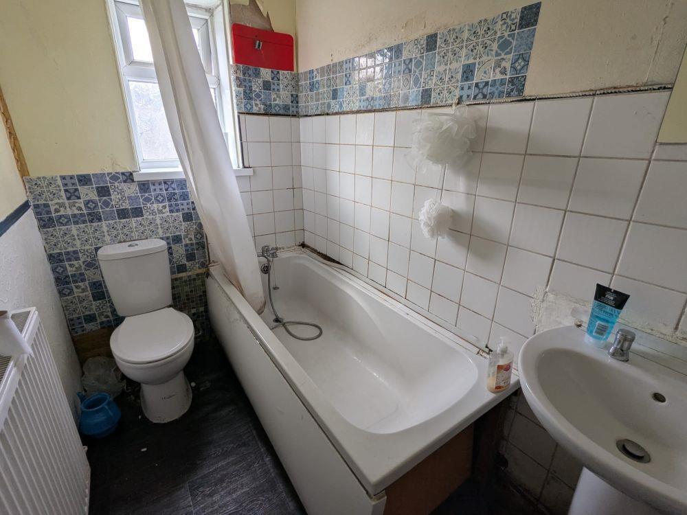 Additional image 3 of 53, Sandford Road Bradford, BD3 9NT