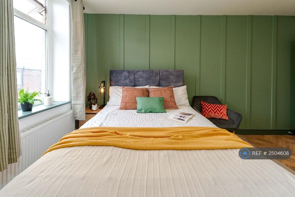 Additional image 9 of Walmersley Road, Bury, BL9