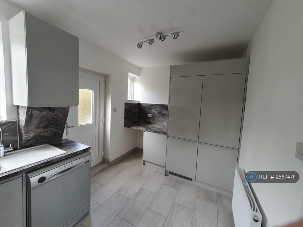 Additional image 13 of Hyde View Road, Harpenden, AL5