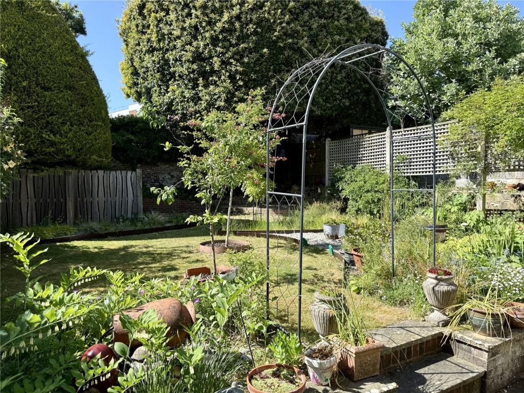 Additional image 3 of Selwyn Drive, Eastbourne, East Sussex, BN21