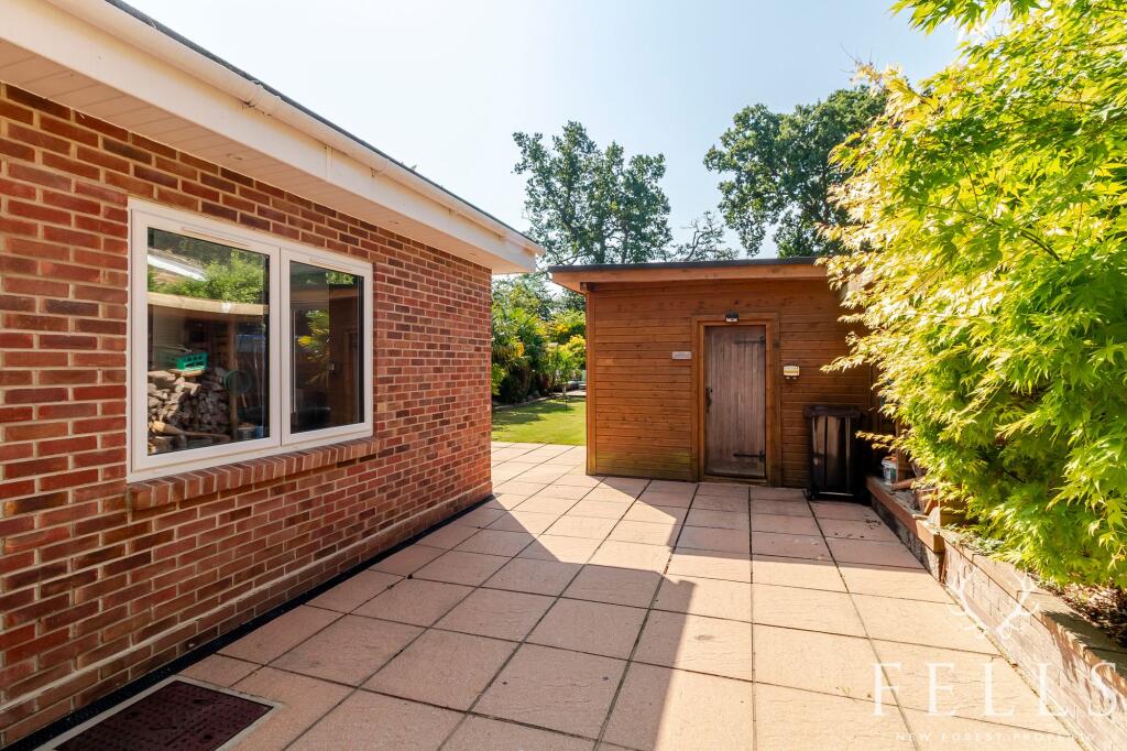 Additional image 16 of Glenives Close, St. Ives, BH24