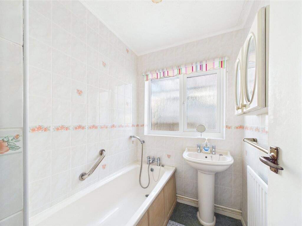 Additional image 9 of Verwood Crescent, Hengistbury Head, Bournemouth, Dorset, BH6