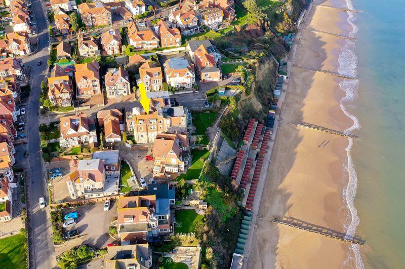 Additional image 31 of Stunning Uninterrupted Sea Views & Direct Access To Beach- 3/4 Bedroom Penthouse