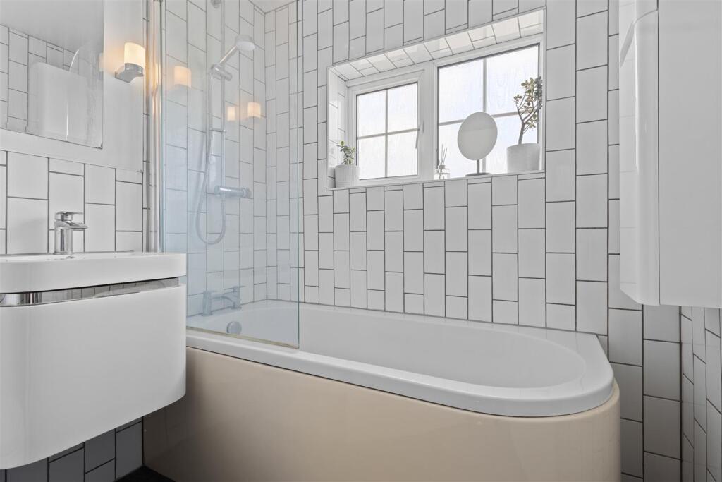 Additional image 24 of Longland Road, Eastbourne