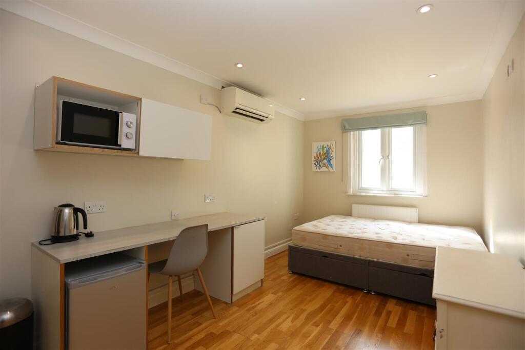 Additional image 2 of Regency Square, Brighton