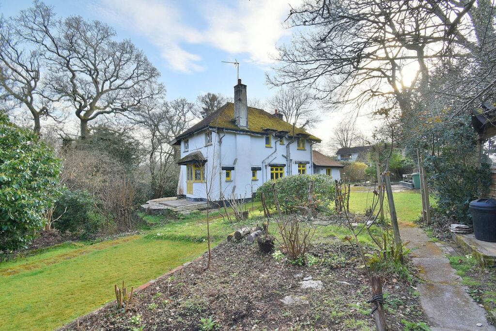 Additional image 4 of Wood Lane, Bournemouth, BH11