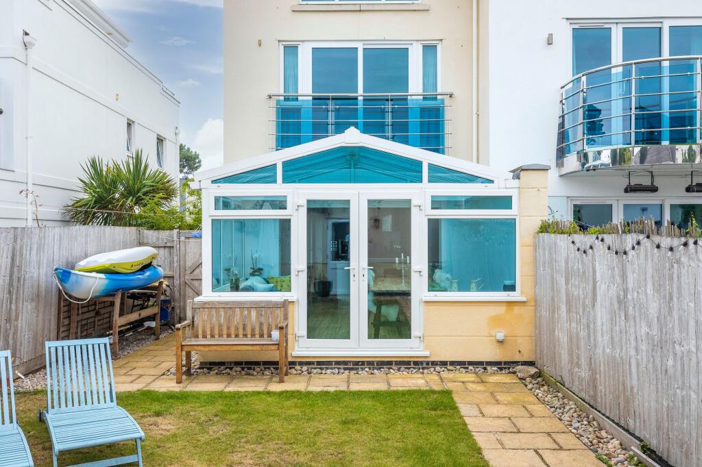 Additional image 23 of 1 Blue Waters, 68 Panorama Road, Sandbanks, Poole