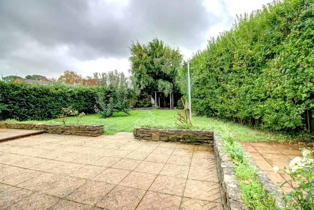 Additional image 23 of Hennings Park Road, Poole, BH15