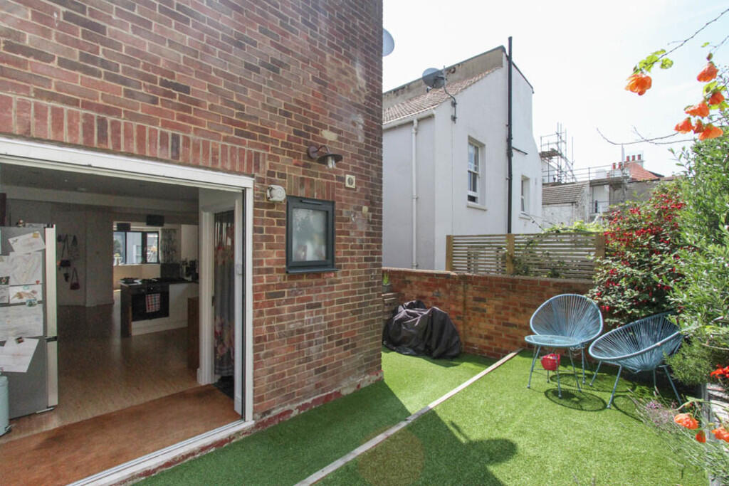 Additional image 11 of Egremont Place, Brighton