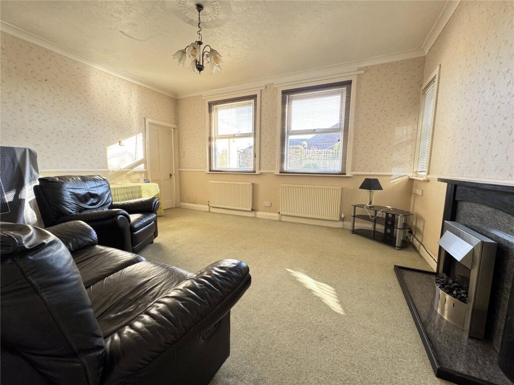 Additional image 16 of Highlands Road, Barton On Sea, Hampshire, BH25