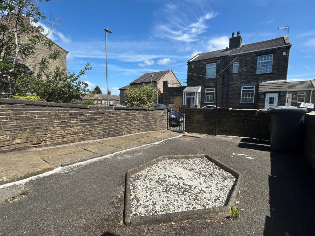 Additional image 12 of Beacon Street, Bank Top, Bradford, BD7