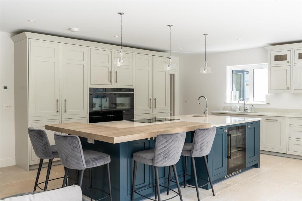 Additional image 7 of Martello Road, Branksome Park