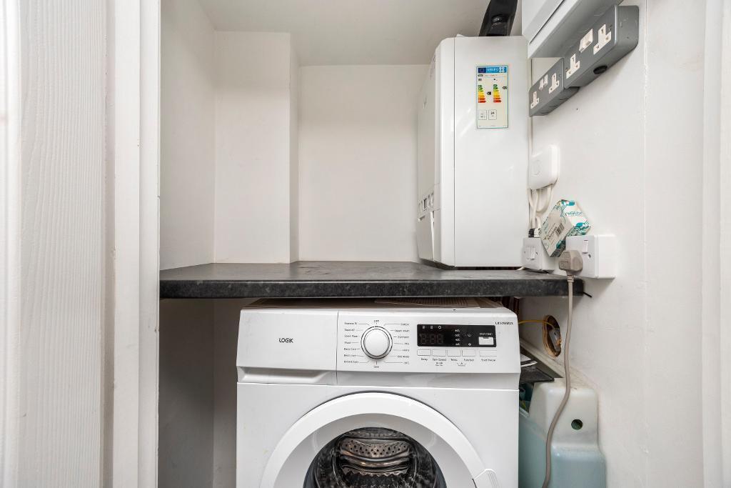 Additional image 6 of South Street, Eastbourne, BN21 4UT