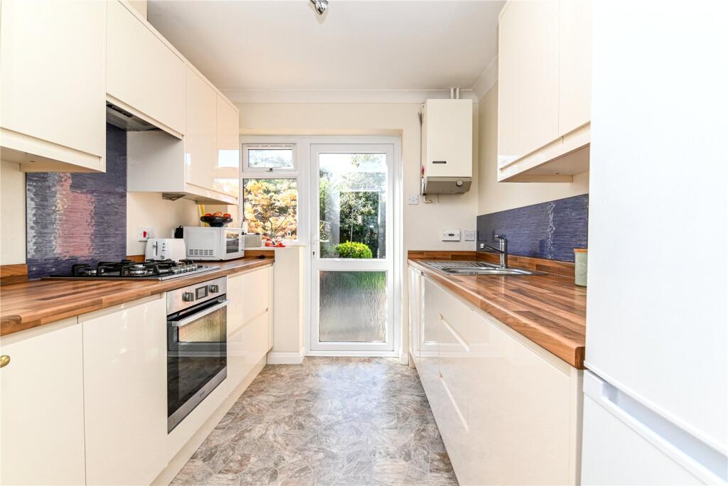 Additional image 2 of Park Road, Barton on Sea, New Milton, Hampshire, BH25