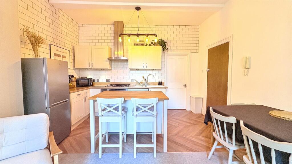 Additional image 5 of Greenhill Road, Moseley