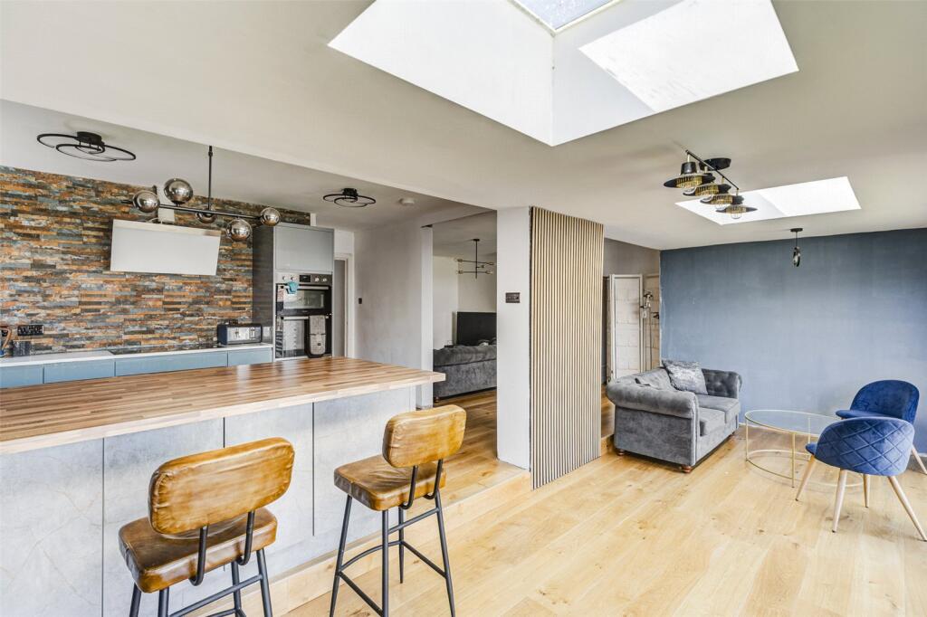 Additional image 16 of Benedict Drive, Worthing, West Sussex, BN11