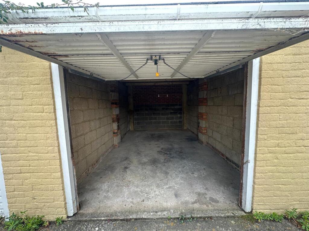 Additional image 2 of Connaught Road, Seaford