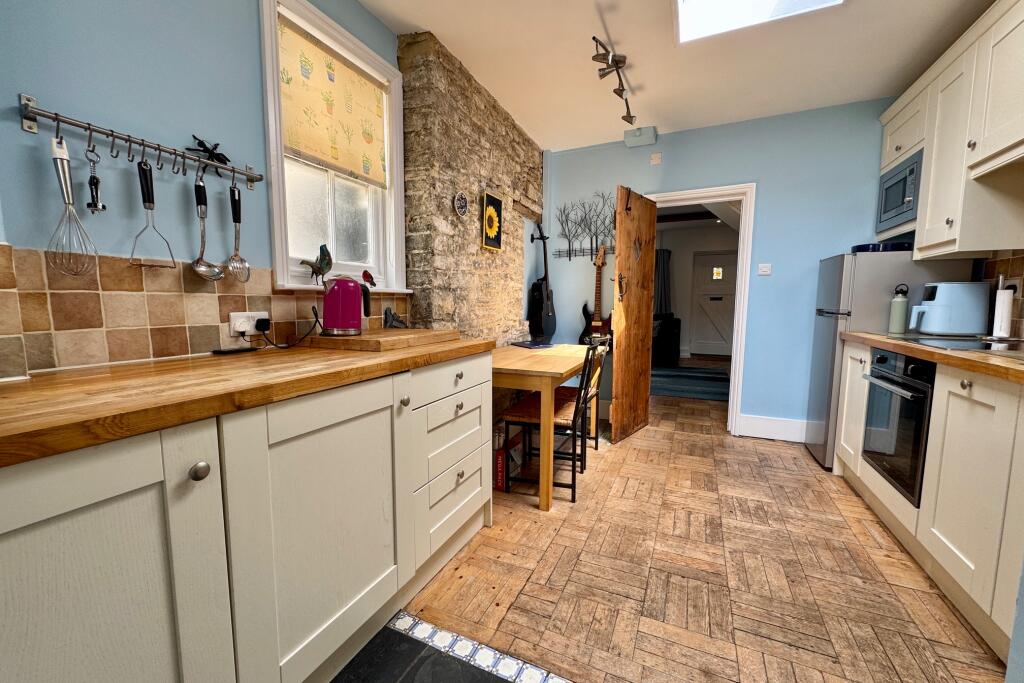 Additional image 11 of High Street, Swanage