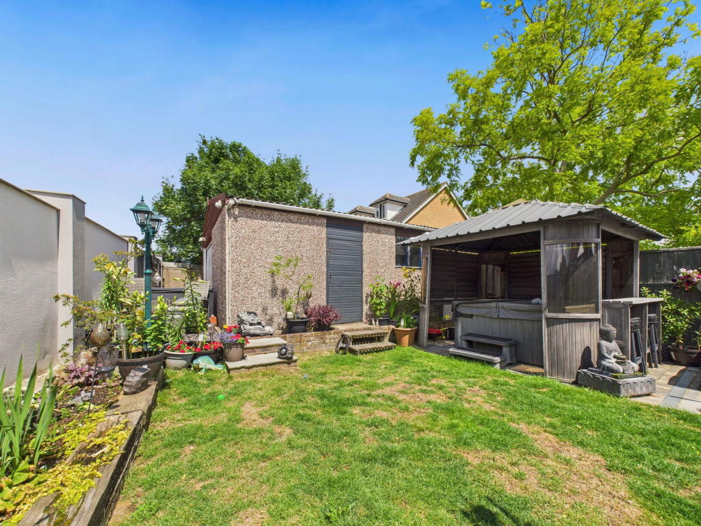 Additional image 20 of Crabtree Lane, Lancing, BN15 9PW