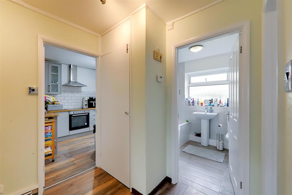 Additional image 9 of Manor View Court, Sompting Avenue, Worthing, West Sussex, BN14 8HR