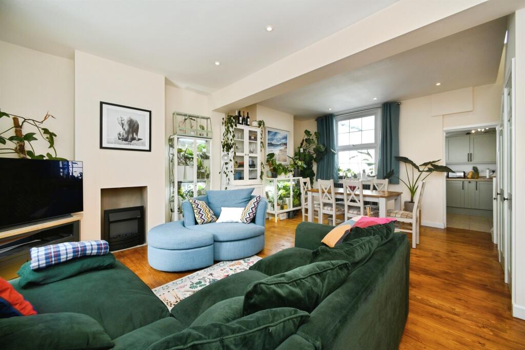 Additional image 18 of Millfield Cottages, Brighton