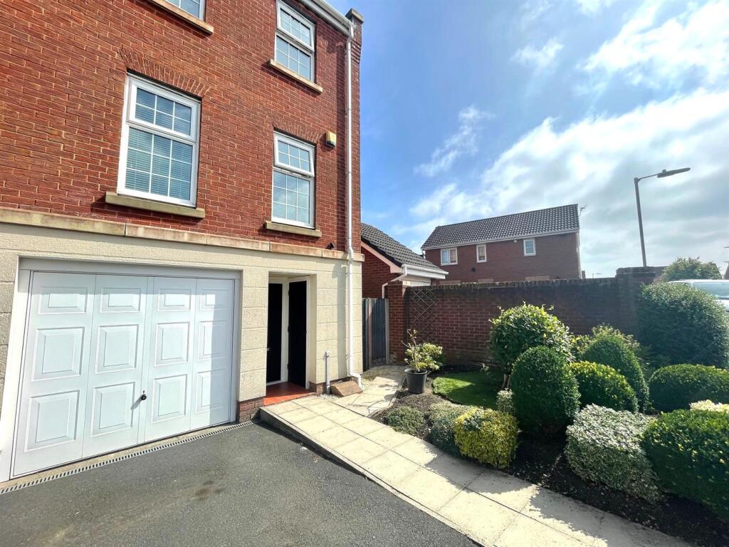 Additional image 4 of Holmecroft Chase, Westhoughton, Bolton