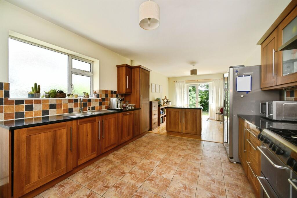 Additional image 2 of Ladies Mile Road, Brighton