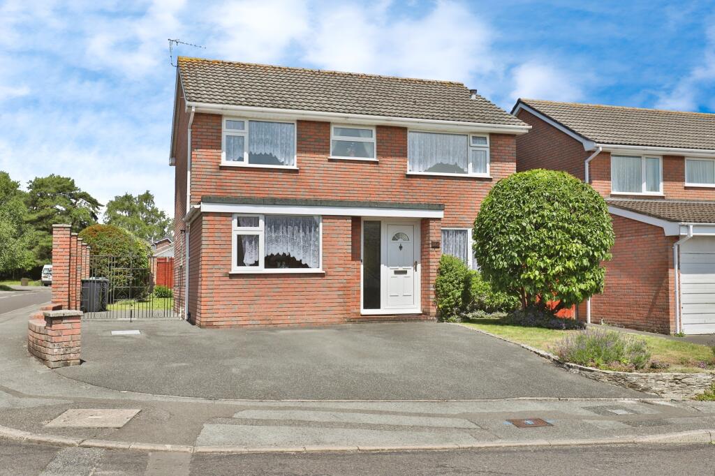 Additional image 19 of Cogdeane Road, Poole, BH17