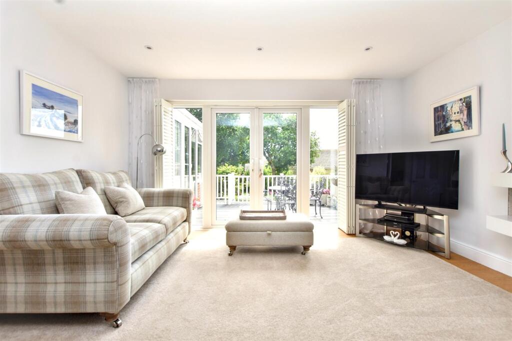 Additional image 11 of Beggars Lane, Stone Cross, Pevensey