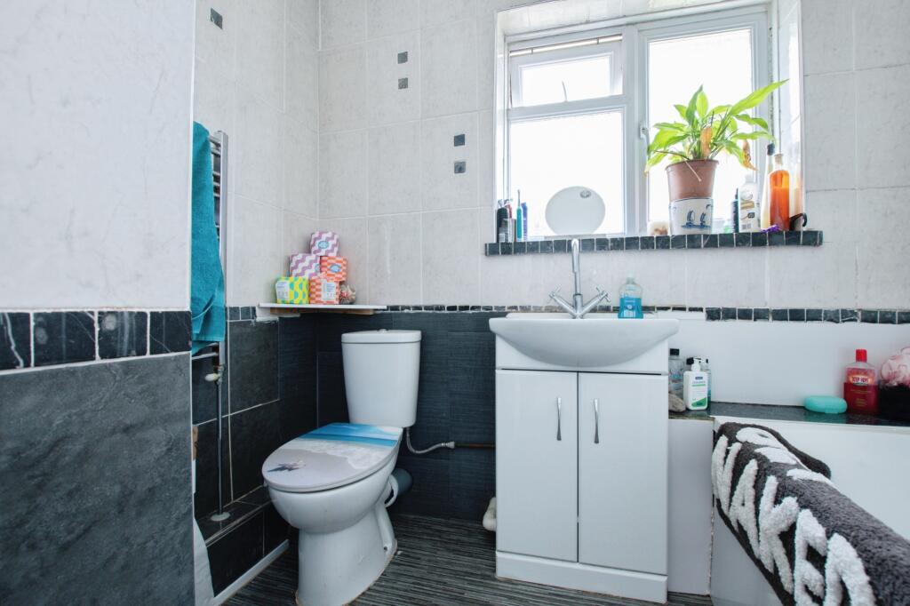 Additional image 17 of Sunningdale Crescent, Bournemouth, BH10