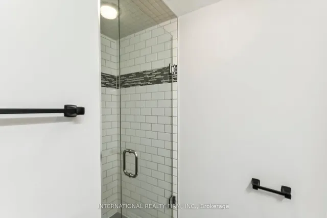 Additional image 49 of 801 King St Unit 628