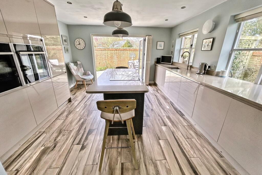 Additional image 3 of Stoborough