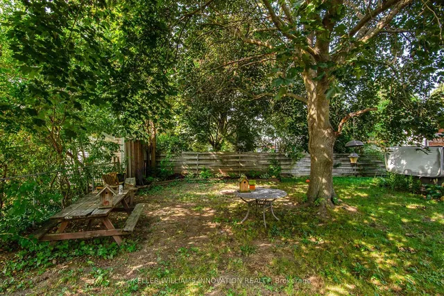Additional image 42 of 35 Tecumseh Cres