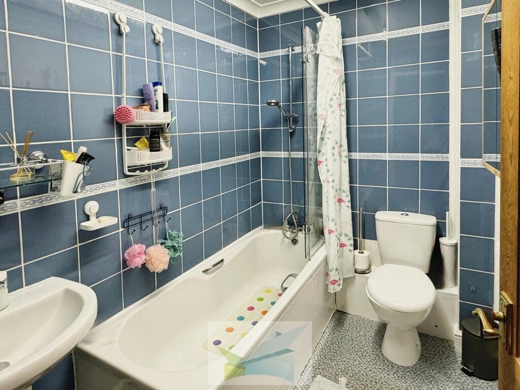 Additional image 2 of Brownsea Close, New Milton