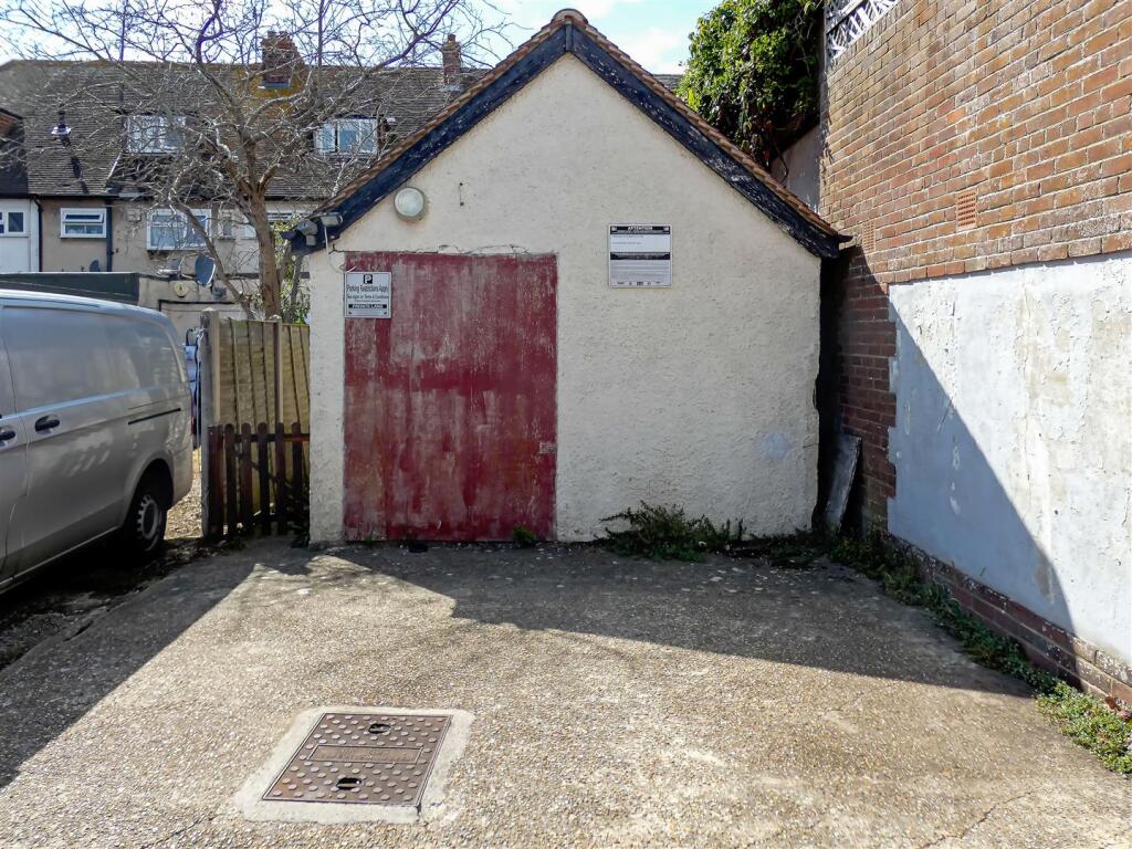 Additional image 13 of Sea Lane, Rustington