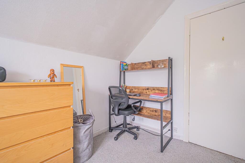 Additional image 20 of Station Road, Dorridge, B93