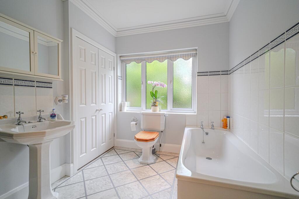 Additional image 31 of Warwick Road, Solihull, B91