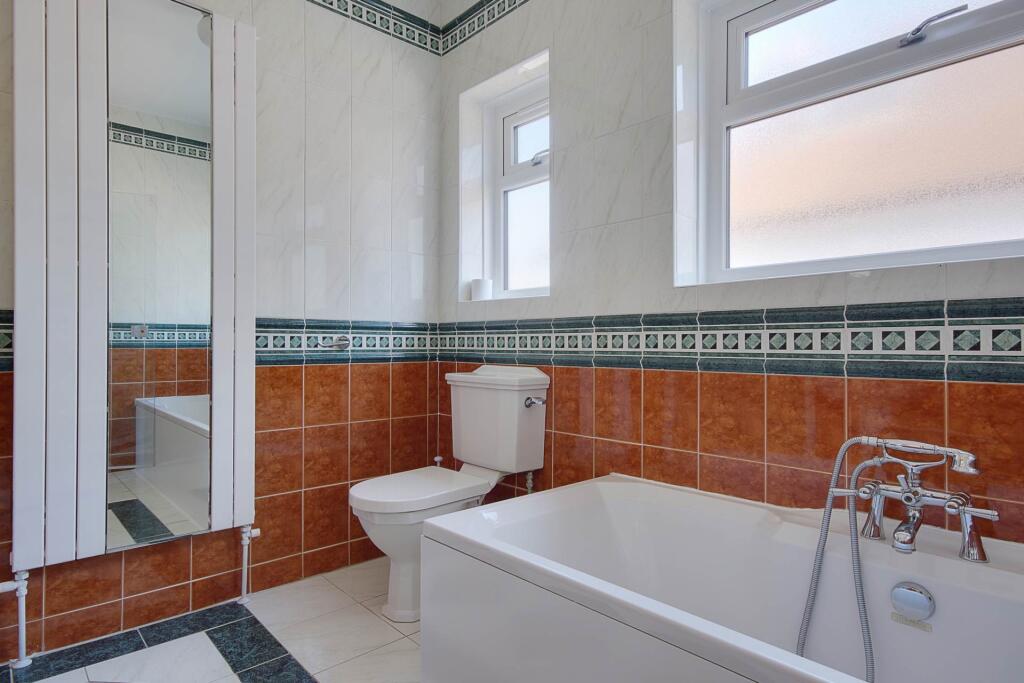 Additional image 42 of Richmond Park Avenue, Queens Park, Bournemouth BH8 9DR