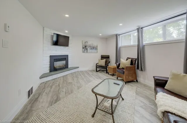 Additional image 28 of 16 Elkington Dr