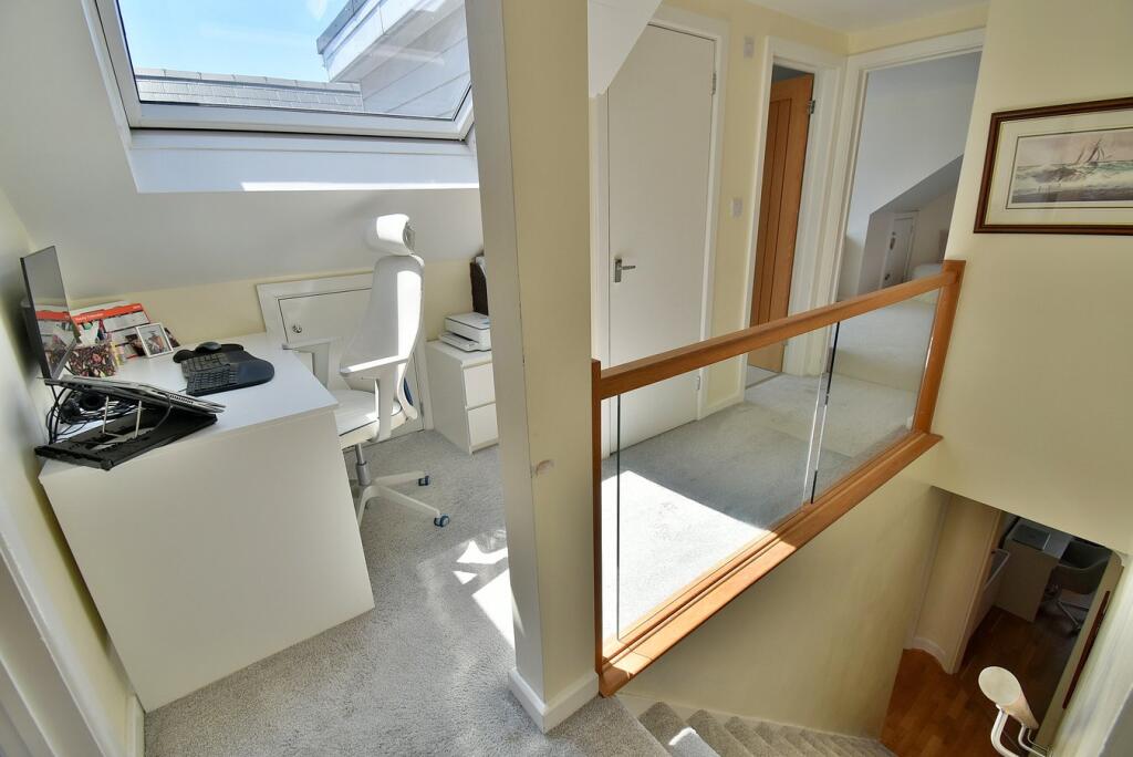 Additional image 9 of Pine Vale Crescent, Bournemouth, BH10