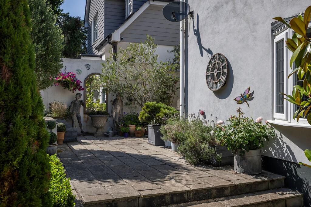 Additional image 31 of Bingham Avenue, Evening Hill, Poole BH14