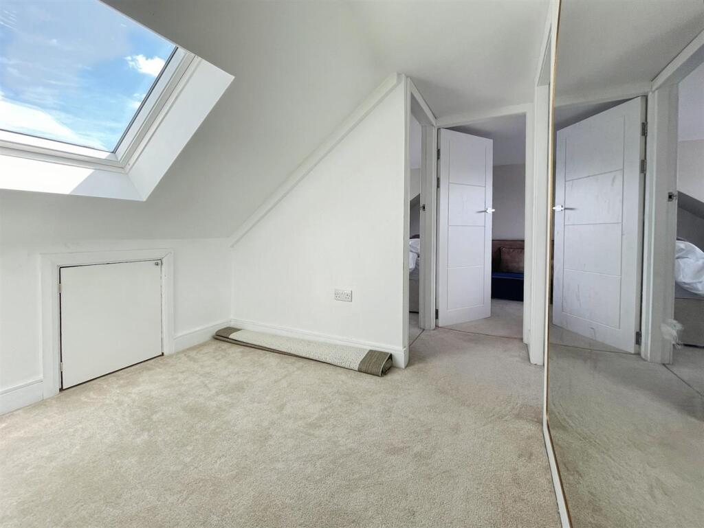 Additional image 18 of Spring Wood Gardens, Bradford, BD5