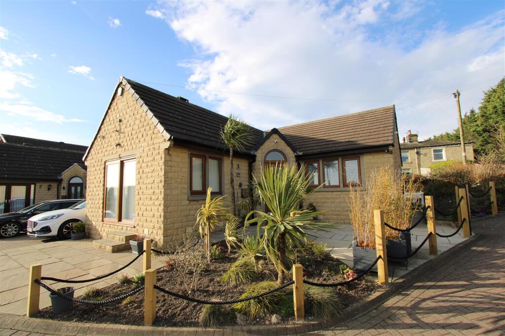 Additional image 31 of Toftshaw Lane, East Bierley, Bradford