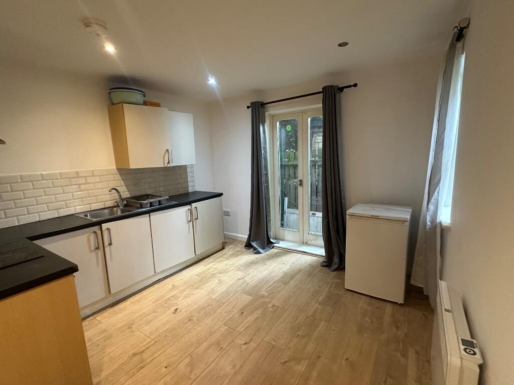 Additional image 4 of Melbourne Place, Bradford, West Yorkshire, BD5