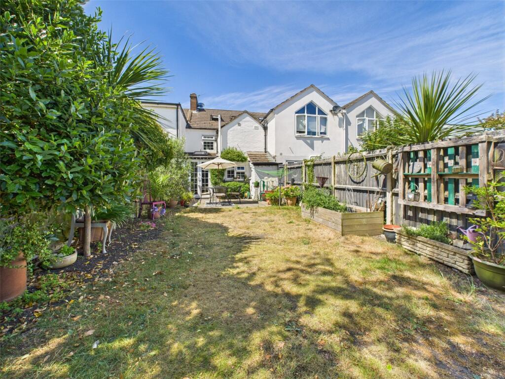 Additional image 4 of Avon Buildings, Christchurch, Dorset, BH23