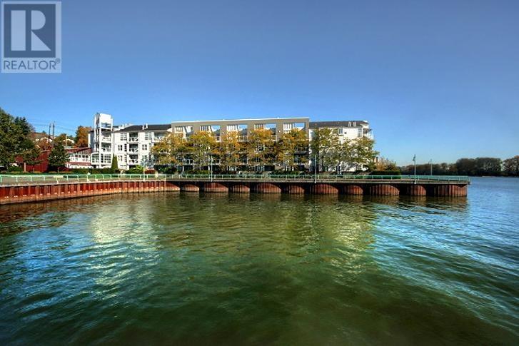 302 2020 E KENT AVENUE|Vancouver, British Columbia V5P4X1