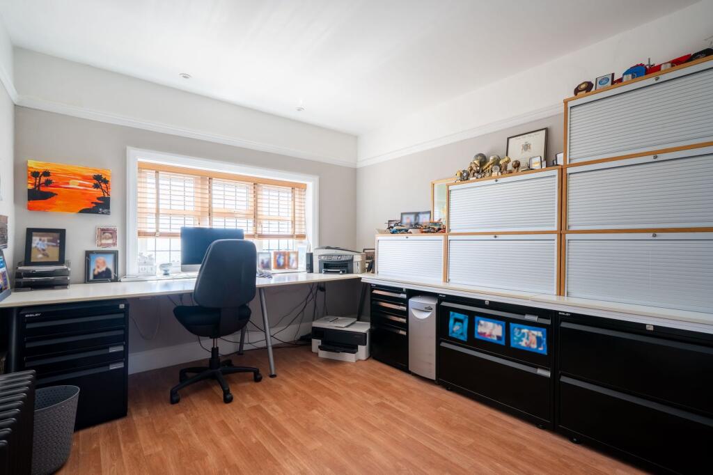 Additional image 31 of West Parade, Worthing, BN11