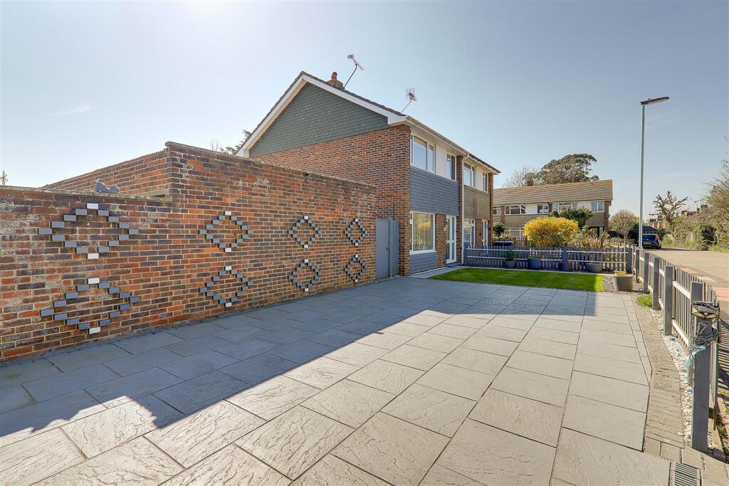 Additional image 21 of Barn Close, Worthing