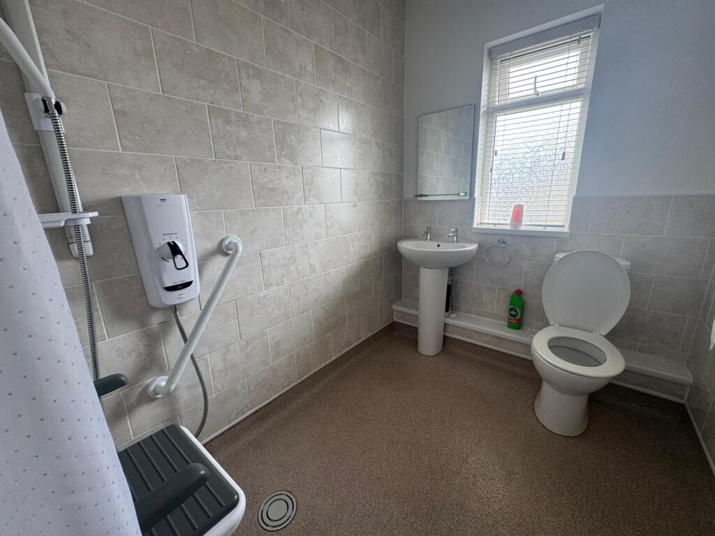 Additional image 9 of Grange Grove, BRADFORD